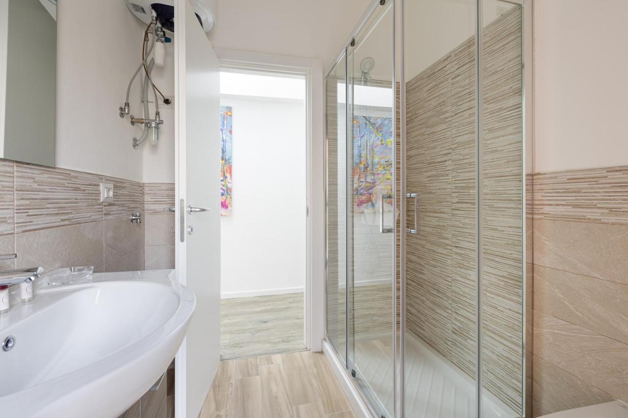 Cagnola Cozy Apartament With Balcony ミラノ エクステリア 写真